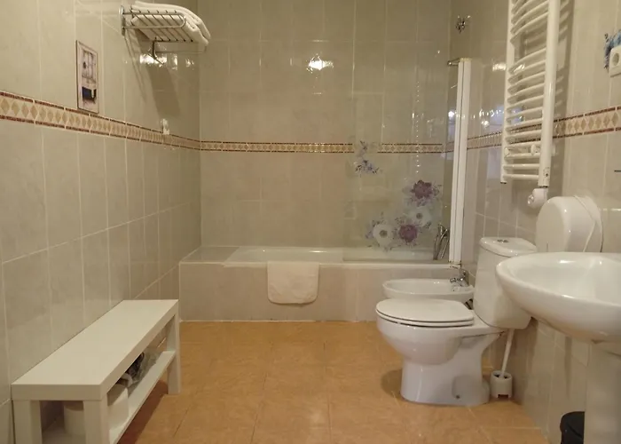 Don Pelayo Guest house *